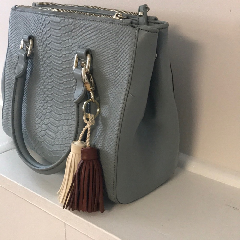 🦋Light blue Century21 bag with tassels 🦋